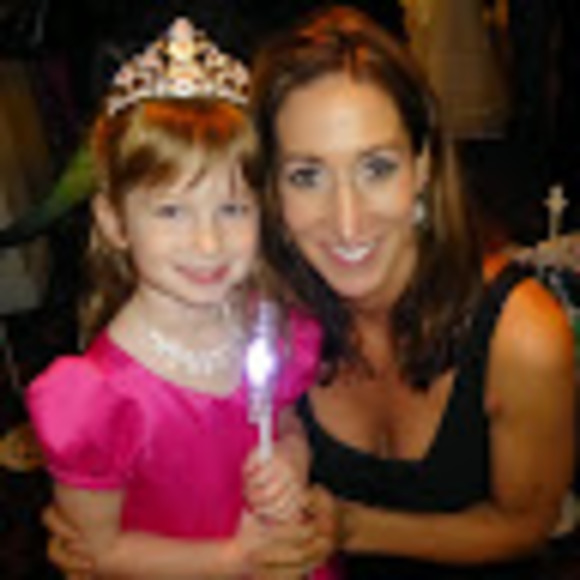 Meet your Posher, Erica - Picture 1 of 1